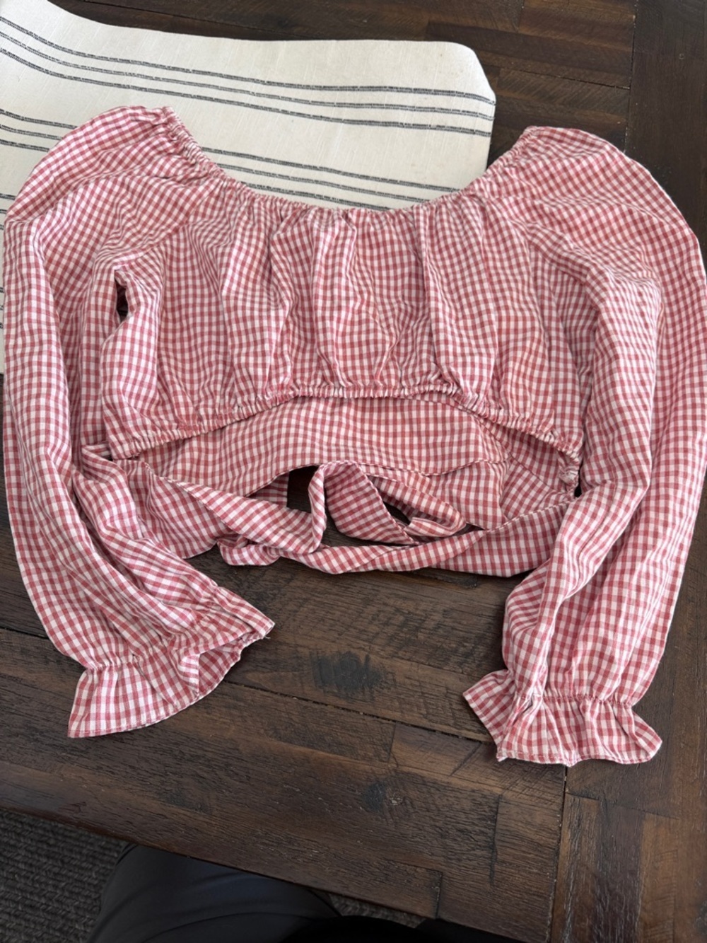Beyond the radar mauve Pink Gingham Tie-Front Crop Top - Picture 4 of 4